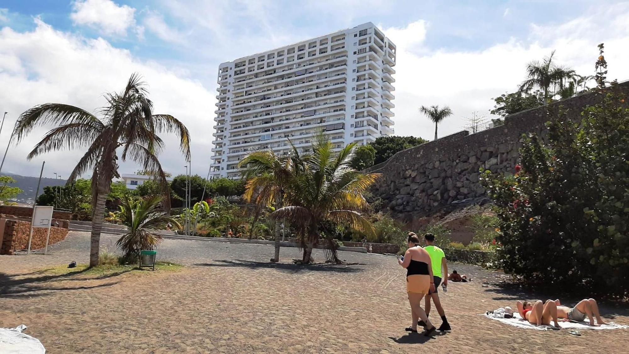 Blue Bay Paradise - Beach Front Apartment With Sea View プラヤ・パライソ エクステリア 写真
