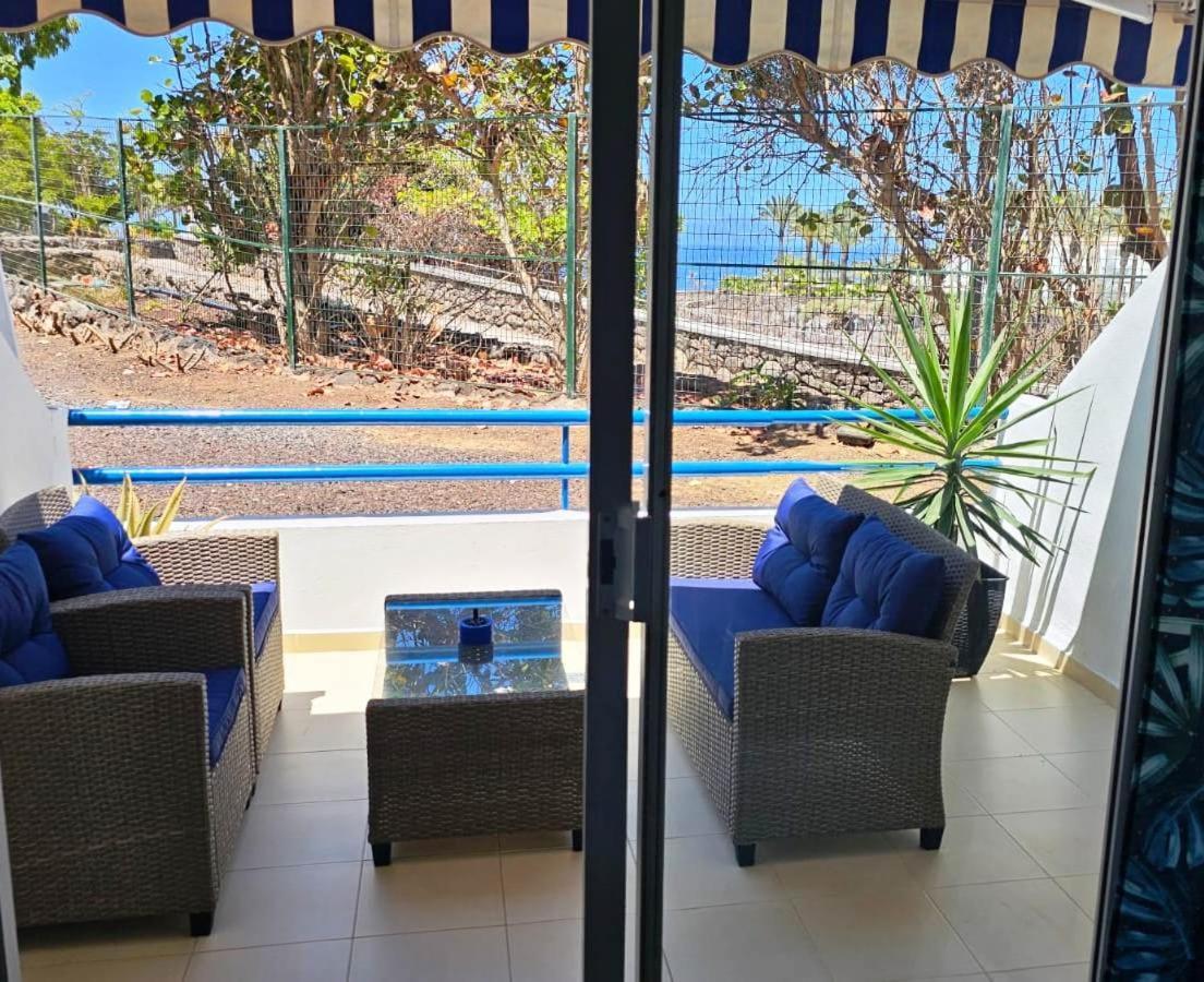 Blue Bay Paradise - Beach Front Apartment With Sea View プラヤ・パライソ エクステリア 写真